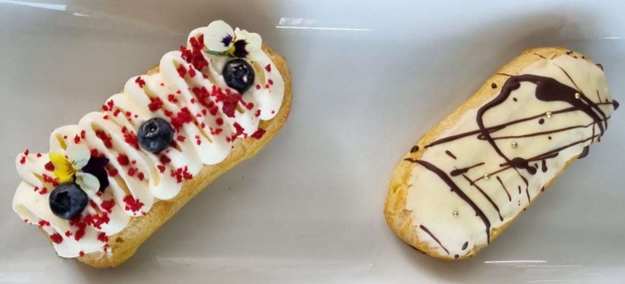 Éclair con crema pastelera